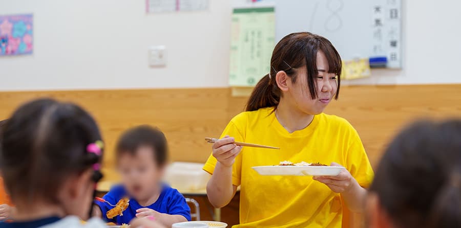 保育教諭